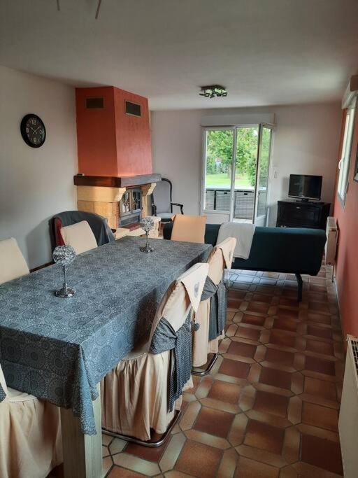 Gite Les Ptits Choux Saint-Quentin-Lamotte-Croix-au-Bailly エクステリア 写真